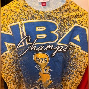 Retro Warriors 1975 NBA champion M+Ness authentic NBA hardwood court T-shirt!!!